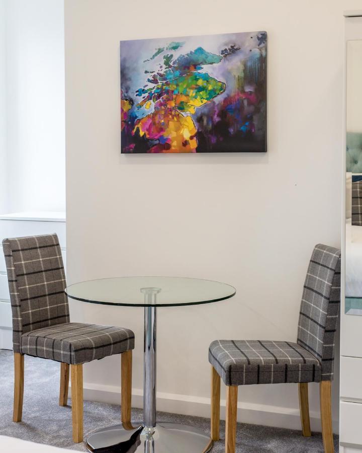 Ferienwohnung Modern Studio Next To Edinburgh Castle Exterior foto